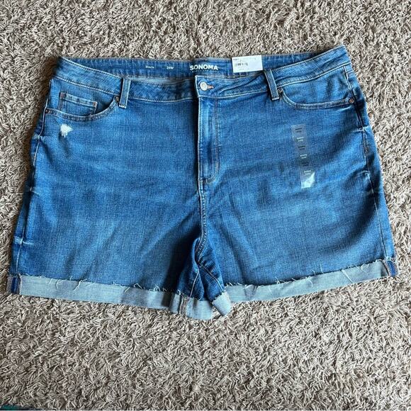 NWT! Sonoma Medium Wash Distressed High Rise Shorts Size 24W - Picture 1 of 8